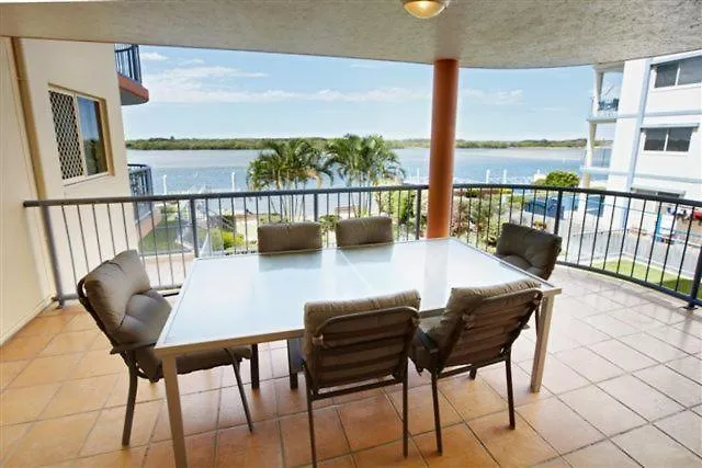 **** Aparthotel On The River Apartments Maroochydore Australia