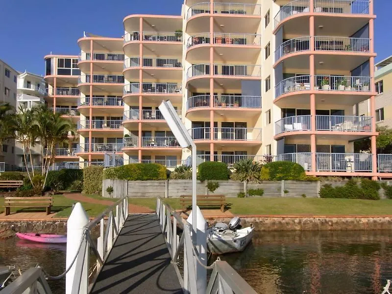 On The River Apartments Maroochydore Aparthotel